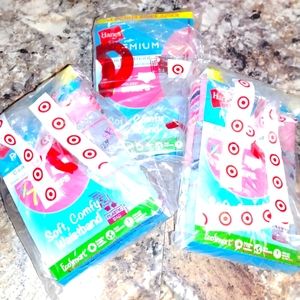 3 Pkg - Hanes Size 8 (Girls) undergarments Brief style